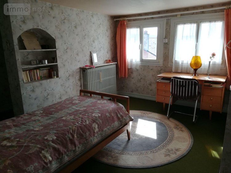 Maison a vendre Vic-sur-Cère 15800 Cantal 160 m2 7 pièces 143100 euros