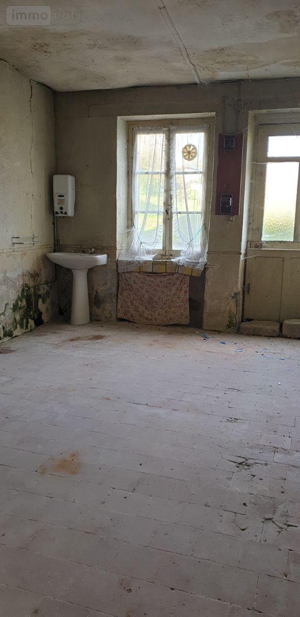 Maison a vendre Montigny 18250 Cher 140 m2 7 pièces 53000 euros