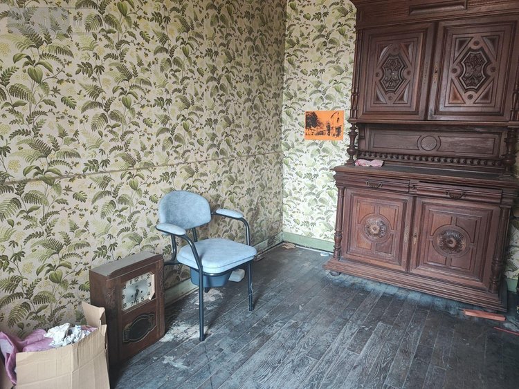 Immeuble a vendre La Jonchère-Saint-Maurice 87340 Haute-Vienne 215 m2  18000 euros