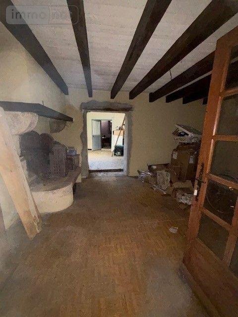 Maison a vendre Rezay 18170 Cher 280 m2 7 pièces 31800 euros