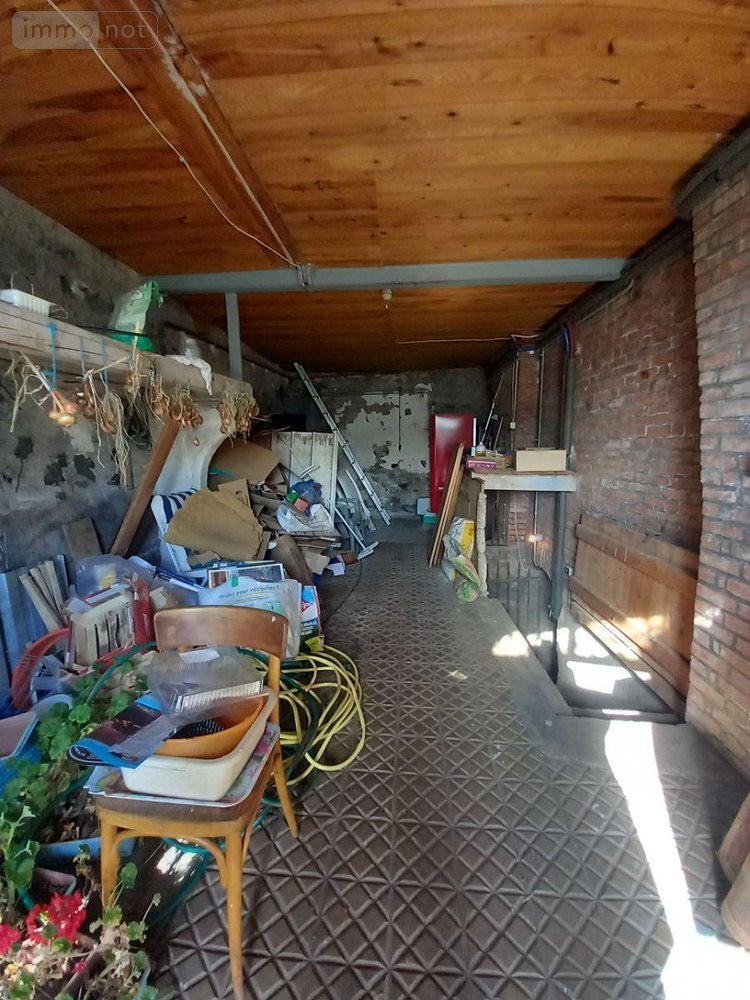 Maison a vendre Chavagnac 15300 Cantal 196 m2 10 pièces 154000 euros