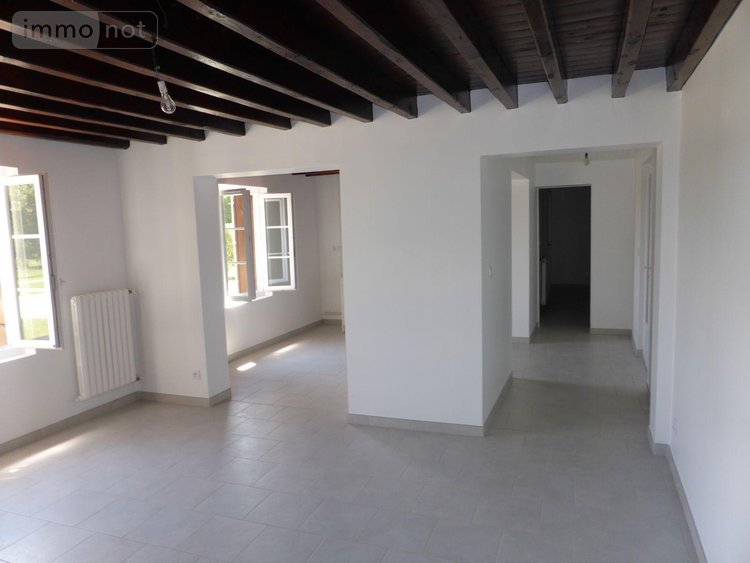 Location maison Giffaumont-Champaubert 51290 Marne 119 m2 5 pièces 708 euros