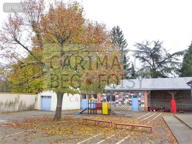 Immeuble a vendre Saint-Hilaire-sur-Yerre 28220 Eure-et-Loir 360 m2  191000 euros