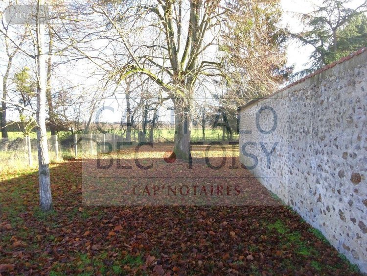 Immeuble a vendre Saint-Hilaire-sur-Yerre 28220 Eure-et-Loir 360 m2  191000 euros