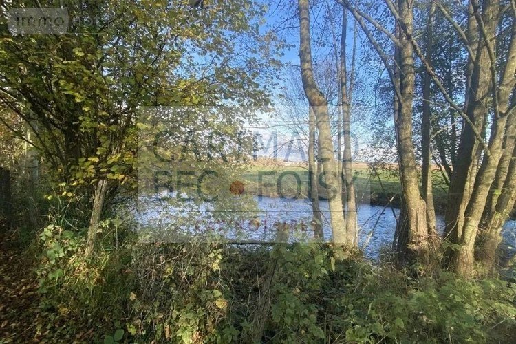 Immeuble a vendre Saint-Hilaire-sur-Yerre 28220 Eure-et-Loir 360 m2  191000 euros