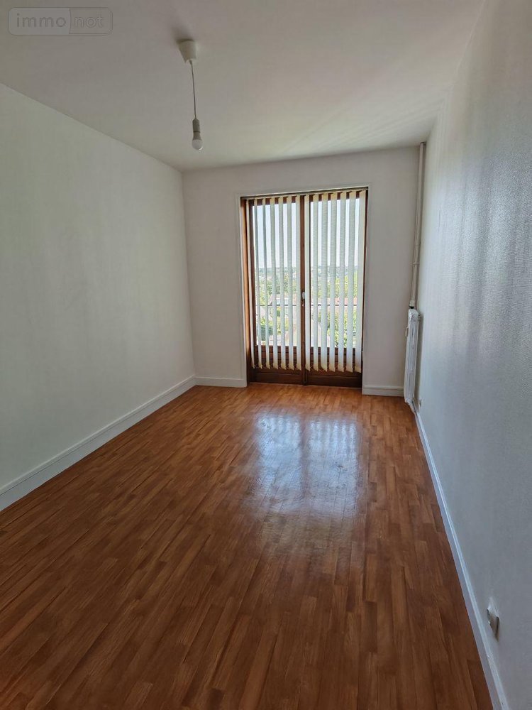 Location appartement Nogent-le-Rotrou 28400 Eure-et-Loir 65 m2 3 pièces 650 euros