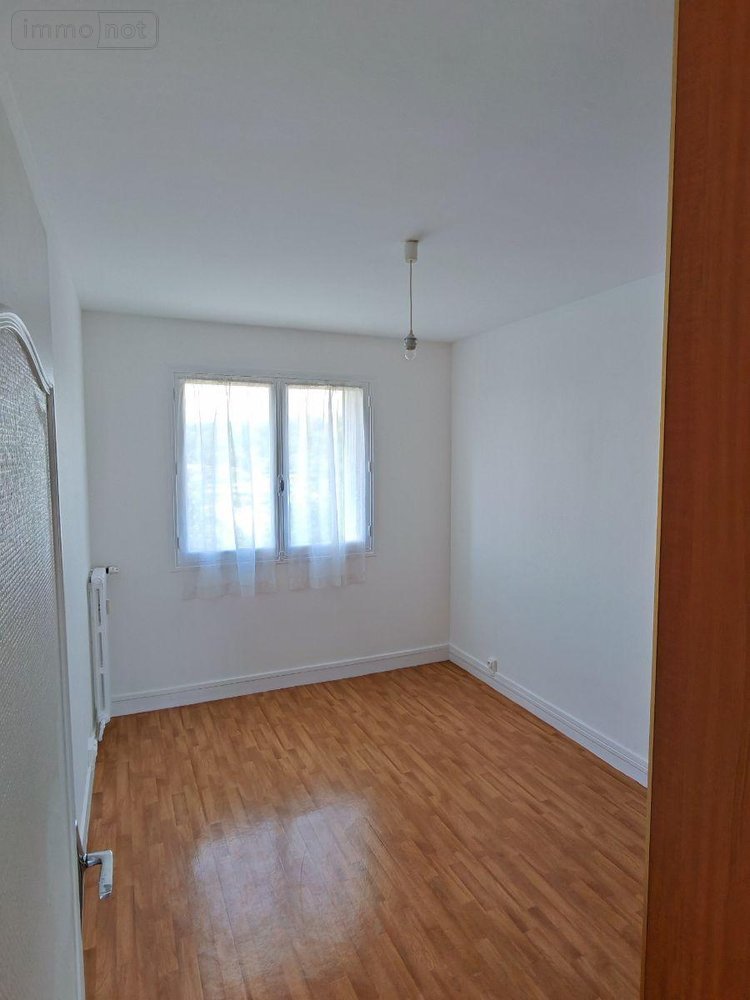 Location appartement Nogent-le-Rotrou 28400 Eure-et-Loir 65 m2 3 pièces 650 euros