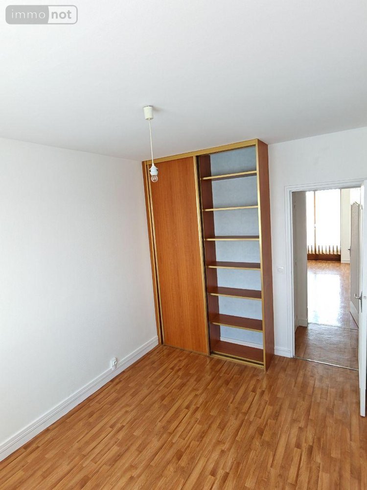 Location appartement Nogent-le-Rotrou 28400 Eure-et-Loir 65 m2 3 pièces 650 euros
