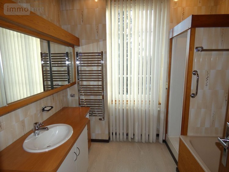 Maison a vendre Aulnat 63510 Puy-de-Dôme 200 m2 8 pièces 445000 euros