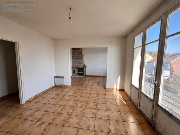 Immeuble a vendre Laon 02000 Aisne 185 m2  157500 euros