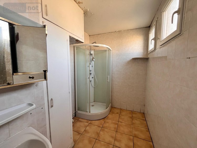 Immeuble a vendre Laon 02000 Aisne 185 m2  157500 euros