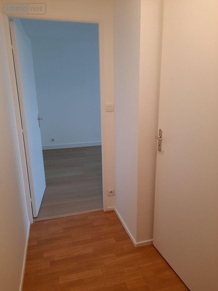 Location appartement Rennes 35000 Ille-et-Vilaine 34 m2 2 pièces 655 euros