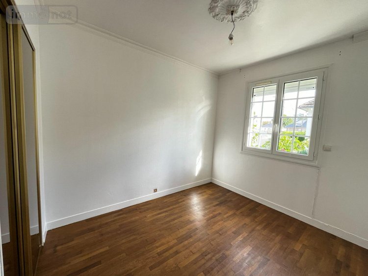 Location maison Saint-James 50240 Manche 108 m2 5 pièces 690 euros