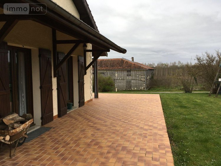Location maison Châtelraould-Saint-Louvent 51300 Marne 133 m2 6 pièces 700 euros