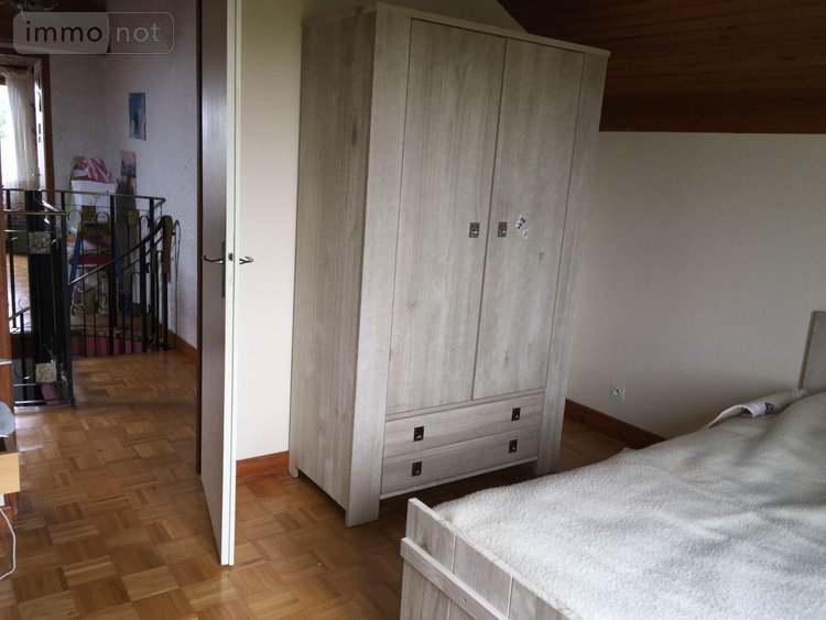 Location maison Châtelraould-Saint-Louvent 51300 Marne 133 m2 6 pièces 700 euros