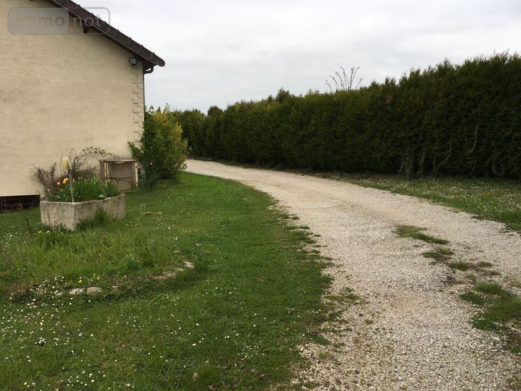 Location maison Châtelraould-Saint-Louvent 51300 Marne 133 m2 6 pièces 700 euros