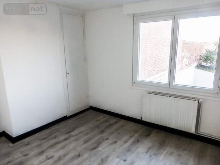 Location appartement Saint-Pol-sur-Mer 59430 Nord 84 m2 3 pièces 650 euros