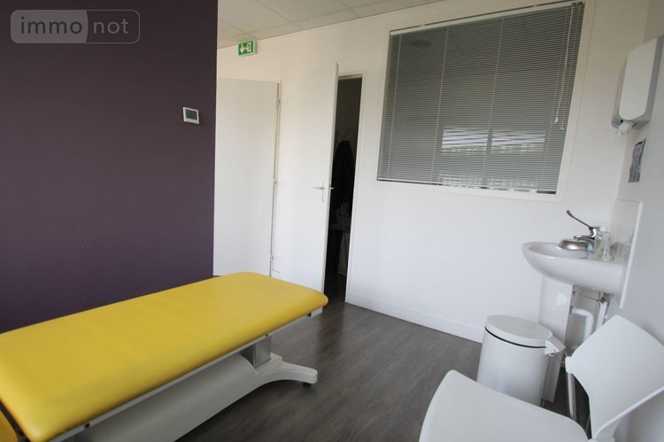 Fonds et murs commerciaux a vendre Chalon-sur-Saône 71100 Saône-et-Loire  160000 euros