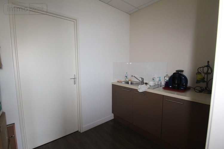 Fonds et murs commerciaux a vendre Chalon-sur-Saône 71100 Saône-et-Loire  160000 euros