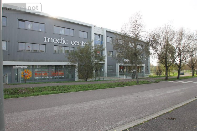 Fonds et murs commerciaux a vendre Chalon-sur-Saône 71100 Saône-et-Loire  160000 euros