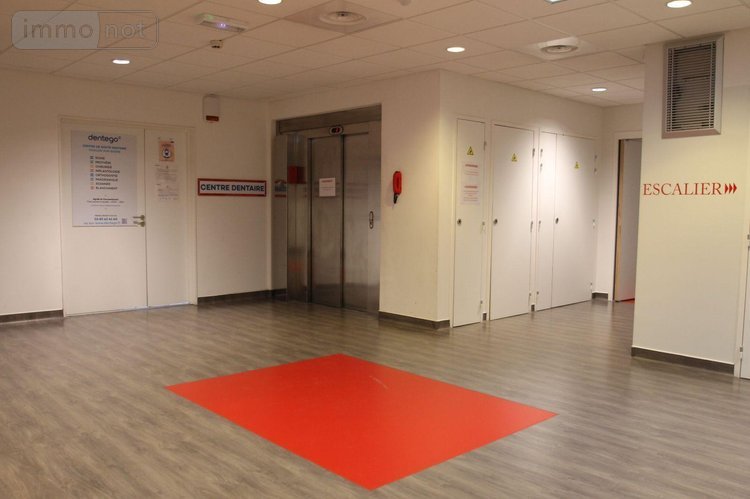 Fonds et murs commerciaux a vendre Chalon-sur-Saône 71100 Saône-et-Loire  160000 euros