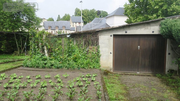 Maison a vendre Ussel 19200 Corrèze 242 m2 12 pièces 115500 euros