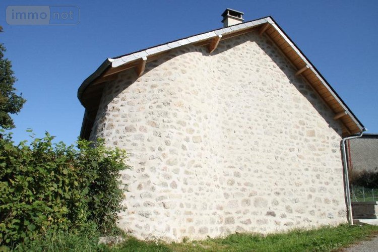 Location maison Veyrières 19200 Corrèze 58 m2 3 pièces 610 euros