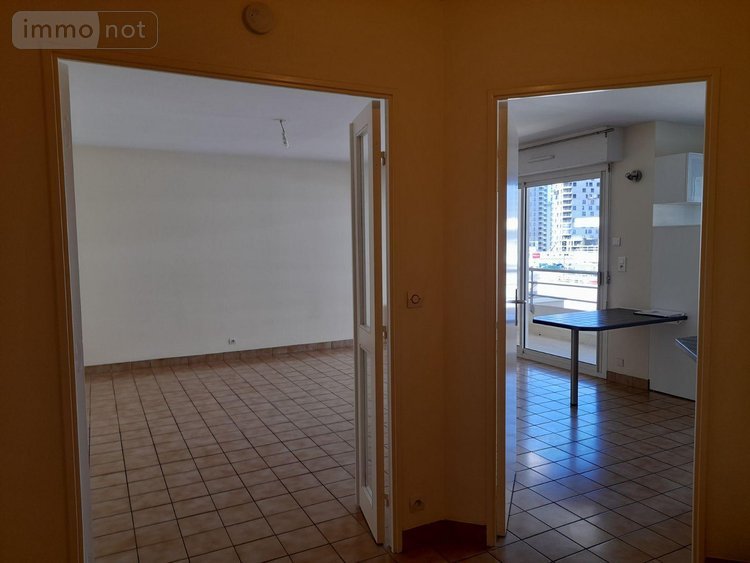 Location appartement Rennes 35000 Ille-et-Vilaine 74 m2 3 pièces 945 euros
