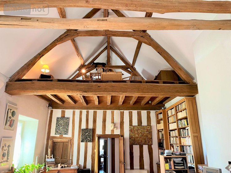 Viager propriete Vézelay 89450 Yonne 292 m2  123400 euros