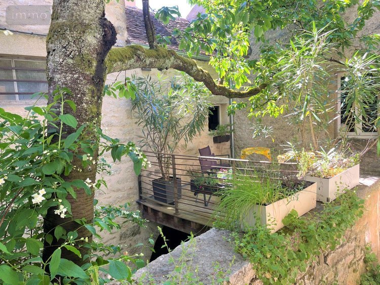 Viager propriete Vézelay 89450 Yonne 292 m2  123400 euros