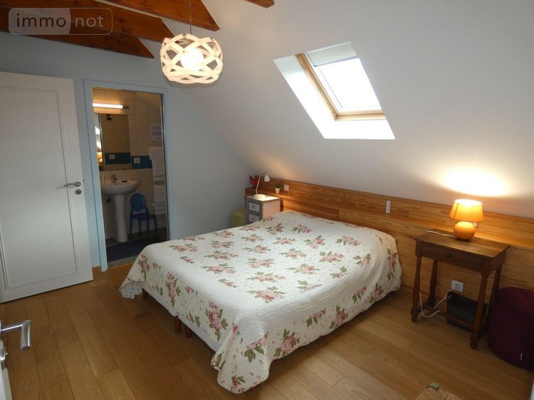 Maison a vendre Neussargues en Pinatelle 15170 Cantal 400 m2 20 pièces 999000 euros