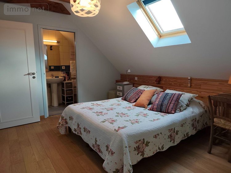 Maison a vendre Neussargues en Pinatelle 15170 Cantal 300 m2 16 pièces 999000 euros