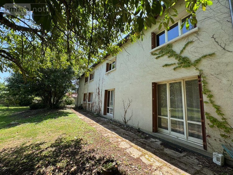 Maison a vendre Neuvy-Saint-Sépulchre 36230 Indre 250 m2 10 pièces 198000 euros