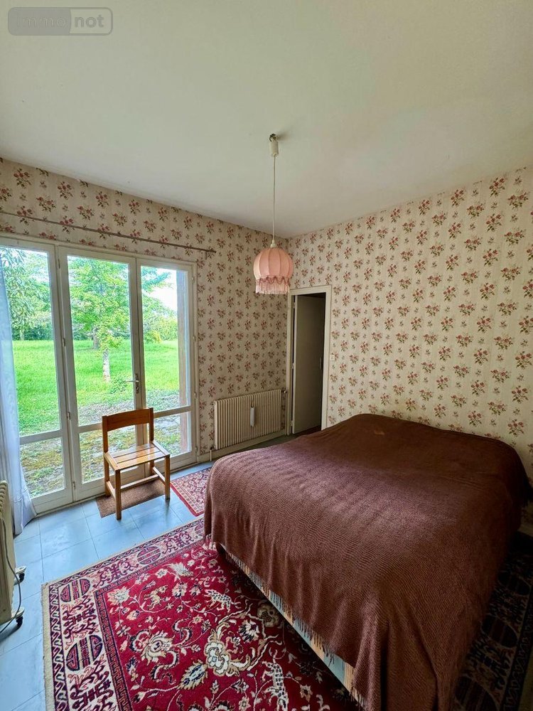 Maison a vendre Neuvy-Saint-Sépulchre 36230 Indre 250 m2 10 pièces 198000 euros