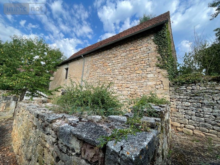 Bien agricole a vendre Thémines 46120 Lot  18000 euros
