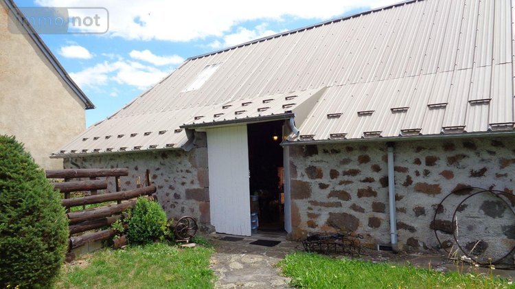 Maison a vendre Laveissenet 15300 Cantal 98 m2 3 pièces 190000 euros