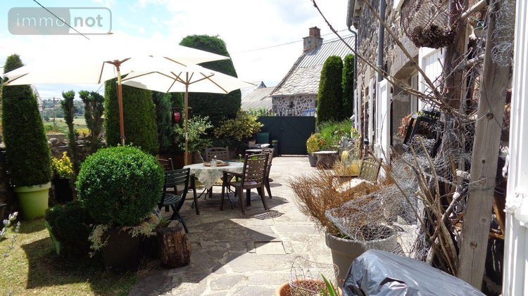 Maison a vendre Laveissenet 15300 Cantal 98 m2 3 pièces 190000 euros