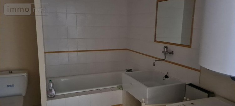 Maison a vendre L'Éguille 17600 Charente-Maritime 264 m2 12 pièces 426400 euros