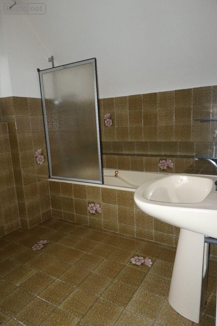 Maison a vendre Pont-de-Buis-lès-Quimerch 29590 Finistère 175 m2 7 pièces 312240 euros