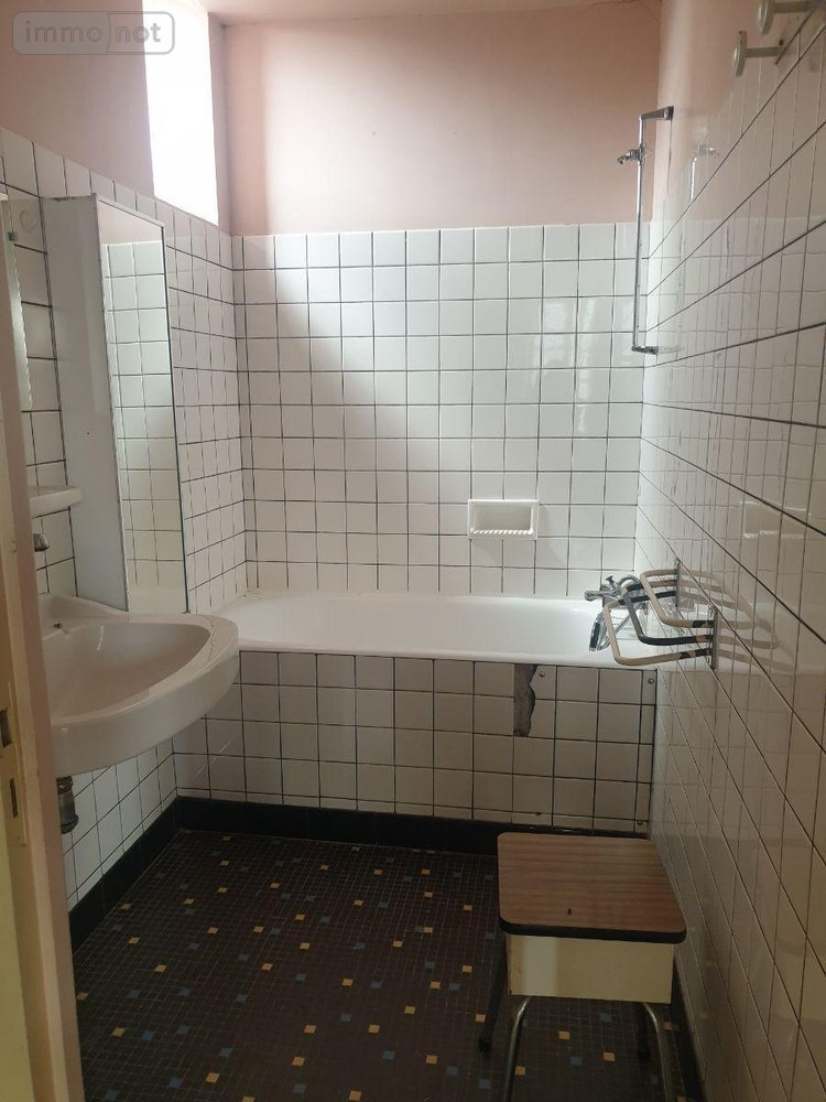 Maison a vendre Chassignolles 36400 Indre 265 m2 9 pièces 64000 euros