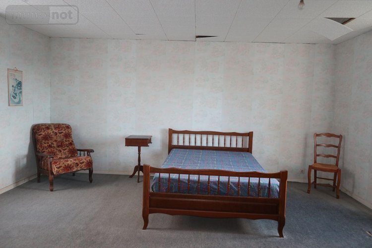 Maison a vendre Pont-de-Buis-lès-Quimerch 29590 Finistère 101 m2 4 pièces 105040 euros