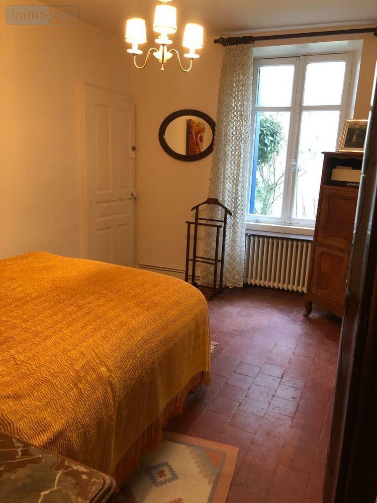 Maison a vendre Issoudun 36100 Indre 250 m2 9 pièces 210800 euros