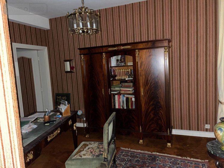 Maison a vendre Mauriac 15200 Cantal 225 m2  132500 euros