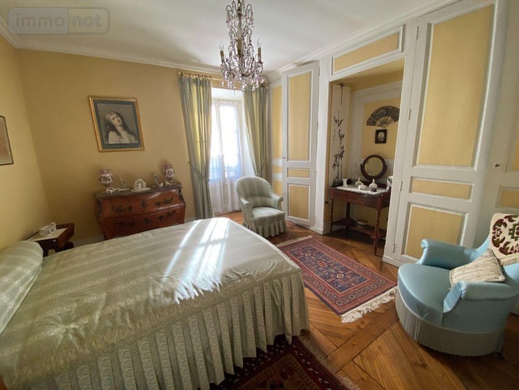 Maison a vendre Gallardon 28320 Eure-et-Loir 250 m2 8 pièces 265000 euros