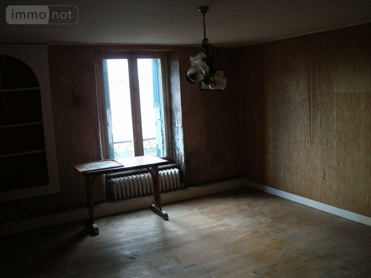 Immeuble a vendre Cléguérec 56480 Morbihan 350 m2  172000 euros