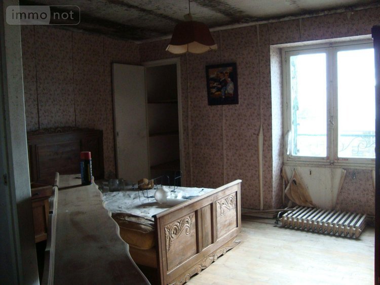 Immeuble a vendre Cléguérec 56480 Morbihan 350 m2  172000 euros