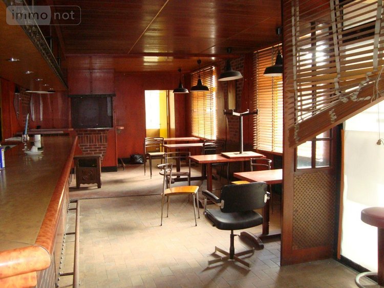 Immeuble a vendre Cléguérec 56480 Morbihan 350 m2  172000 euros