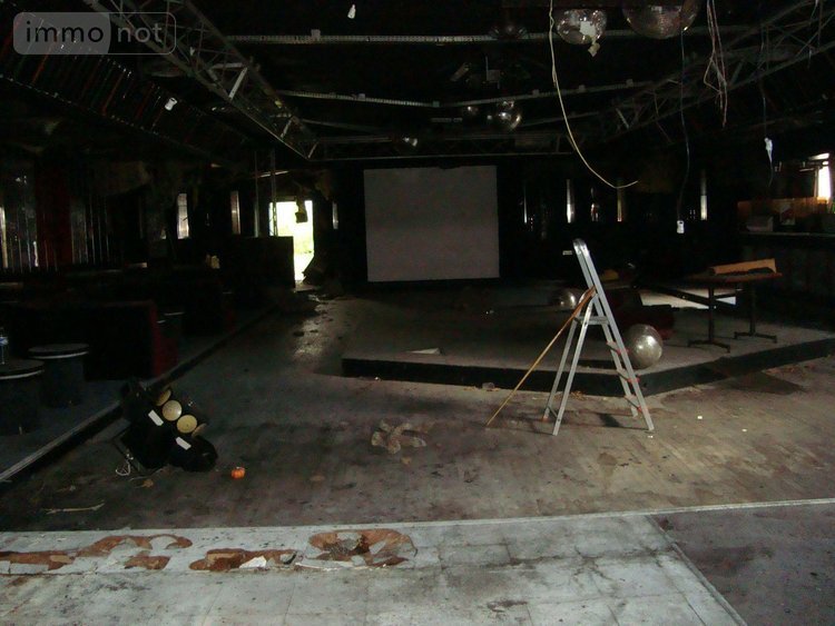 Immeuble a vendre Cléguérec 56480 Morbihan 350 m2  172000 euros