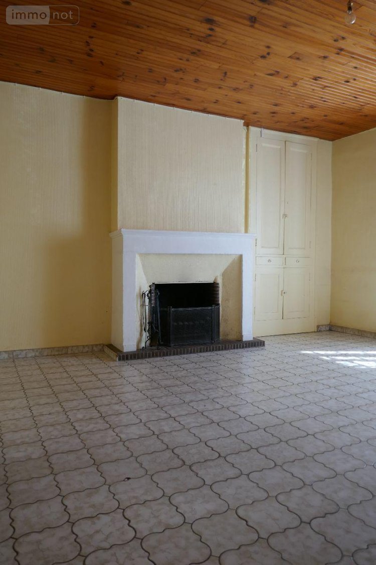 Maison a vendre Saint-Gaultier 36800 Indre 93 m2 6 pièces 47700 euros