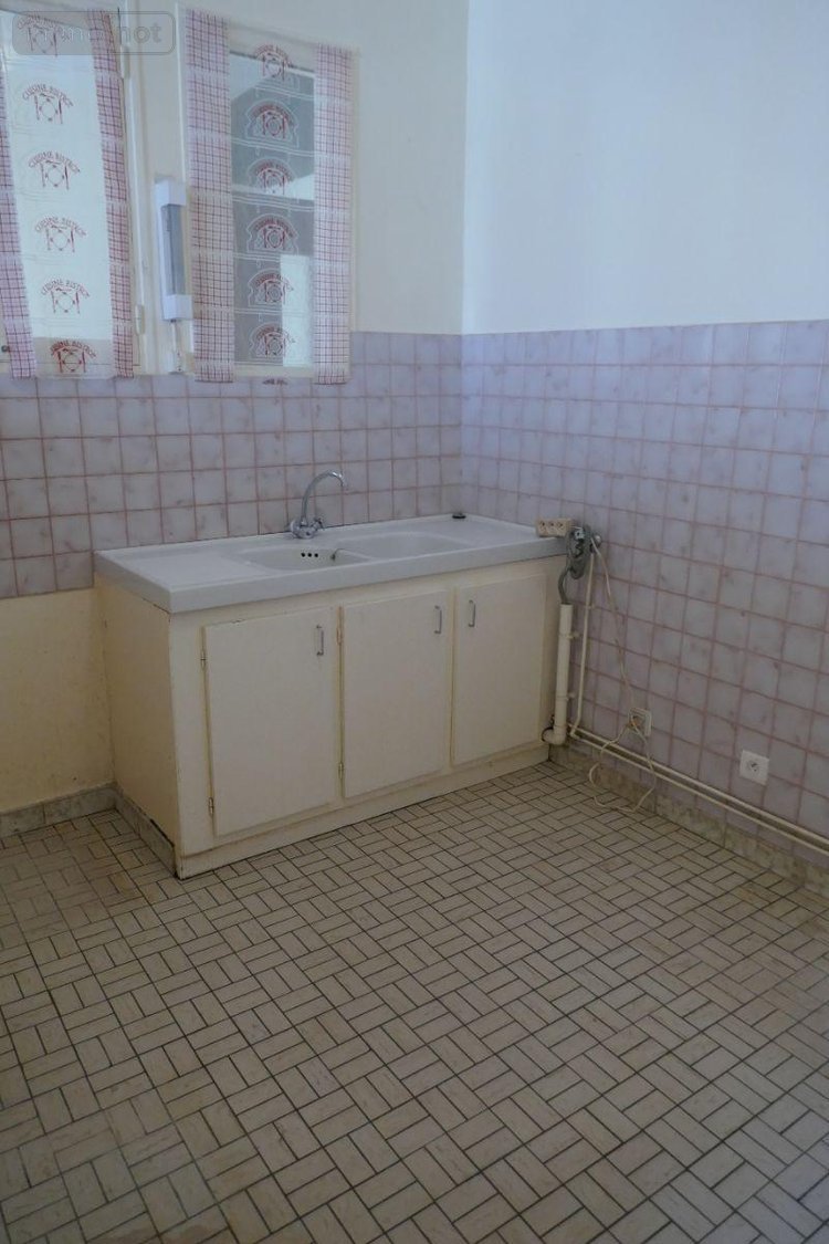 Maison a vendre Saint-Gaultier 36800 Indre 93 m2 6 pièces 47700 euros